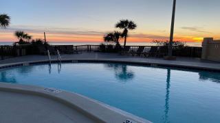 Sunbird Resort Ground Floor Free Beach Chairs - by Sunbird Rentals - Panama City Beach - 5