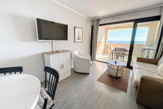 Le Panorama - Seafront - Swimming pool - Car park - 9