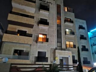 VIP Apartment Living room & 2 Bedrooms with balcony 7th circle - Amman - 9