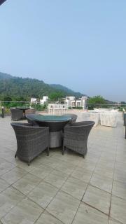 Misty Retreat - Manor - 1