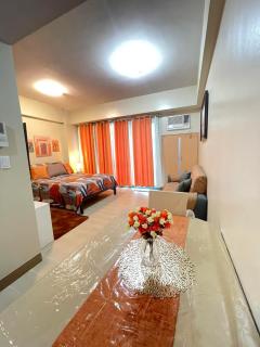 NAIA T3 Two Palmtree Villas 3-5mins away from Resorts World Casino Manila - Manila - 3