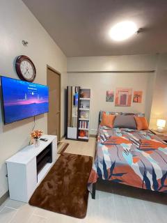 NAIA T3 Two Palmtree Villas 3-5mins away from Resorts World Casino Manila - Manila - 0