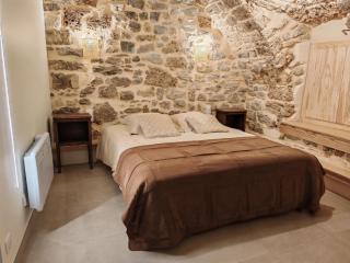 Gîte Mandaline avec jacuzzi intérieur - Saint-Georges-de-Luzençon - 5