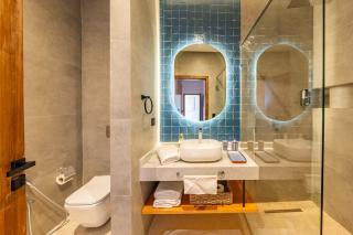 Luxury 5-Star Villa - Games & Activities - 15 min to Center - 3