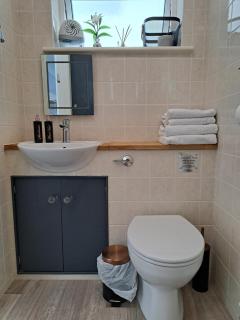 Self Catering Appartment 1 bedroom 2 double beds - East Cowes - 6