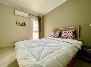 Art Home Garden Breeze 3 Bedrooms Apartment - Madinaty B12 Group 125 - Madinaty - 5