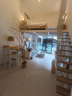 Boutique Loft, Stylish, Cozy and Luxurious style apartment in wonderful building with 2 Pools & Gym - 9