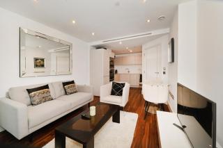 Tower Bridge - Balcony - AC - Heated Floor - FAST Wifi - LuxuryLondonStays - Londra - 0
