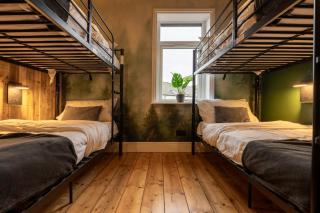 Premium Townhouse - 7 bedrooms - up to 18 Guests - 3