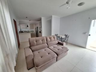 CASA - 3 quartos com ar, 2 banheiros e 2 vagas de garagem, bairro Tiradentes - 0