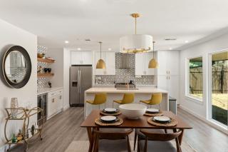 5 Mi to UT Home with Outdoor Entertainment Area! - 1