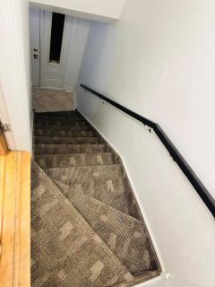 Central Laval - beautiful 2 bedrooms house with parking on 1st floor - 31 days minimum - Laval - 2