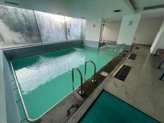 Departamento en el mejor sector de Viña del Mar - piscina climatizada y parking privado - Viña del Mar - 1