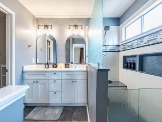 North ATX Paradise Oasis pool w Hot Tub 4BR 2 half BA - 7