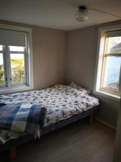 Sea-view house in Sund - 8