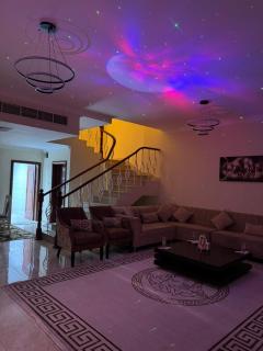 Royal Line Vacation Homes Rental LLC - Dubái - 9