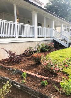 Recently Renovated Chic Durham Farmhouse - Durham - 8