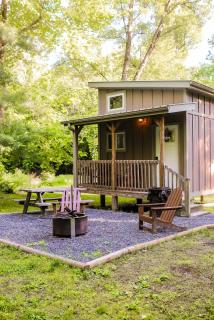 Outdoor Adventure Retreats - Wilderness Cove Campground - Saluda - 5