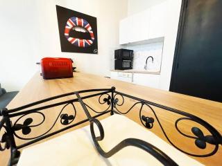 Studio Le Cocon de Jacquard with Breakfast - Lione - 7