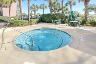 Coastal Living Retreat - Myrtle Beach - 3