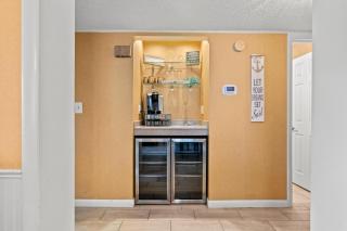 Tilghman Beach & Racquet Club 238-2nd Row-Ocean Drive Section - Myrtle Beach - 4