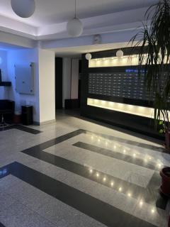 Uptown Flat - Bucharest - 7