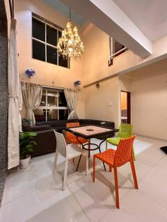 Amy Villa Lonavala - 3bhk- 5 mins from lonavala station with private swimming pool - 4