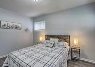 Cozy home with a Huge backyard! - Parma Heights - 3