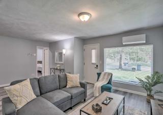 Cozy home with a Huge backyard! - Parma Heights - 0