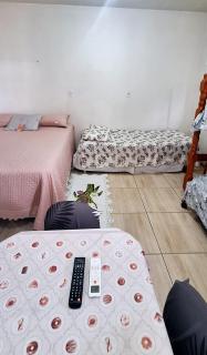 KITNET S1 em TORRES-RS - Na mais bela praia Gaúcha - Cozinha - Banheiro - Ar condicionado - TV e Wi-Fi - Estacionamento - Anfitriã Superhost no BnB - Torres - 3