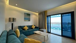 جناح فاخر lafontaine شاطئ البردايس luxury bay عائلات - Durat Alarous - 4