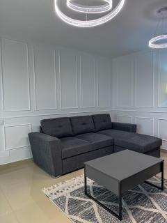 The Grand Estate - 6