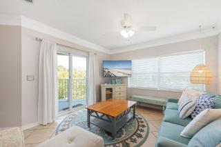 Stylish Beach Condo in St Augustine - St. Augustine - 0