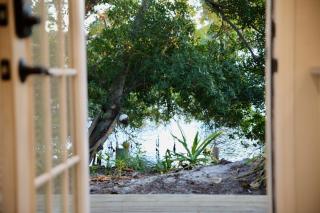 Bamboo Bungalow - Waterfront Studio Near Beach - Cocoa Beach - 1