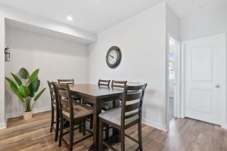 O'Side Oasis 4 Bed 4 Bath Home - Oceanside - 1