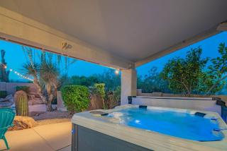 Oasis Escape with Hot Tub and Pool - Scottsdale - 6