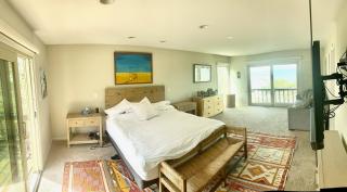 101 E Lakefront Drive - 6