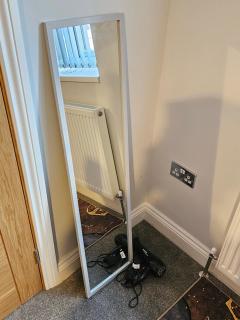 Potters Hideout- 2 Bedroom 2 Bathroom Apartment - Watford - 4