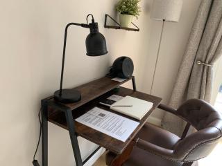 Sun Terrace Lodge Weybridge - Oatlands Park - 7