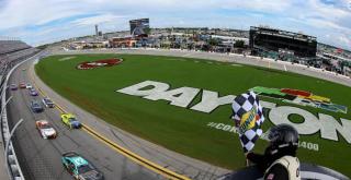 Spring Break Specials-8 Mins from Beach-Speedway and Golfing - South Daytona - 9