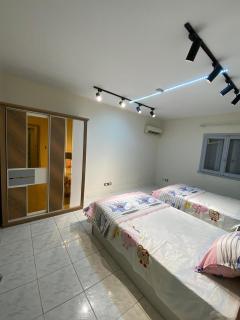 شقه أول سكن 18528 - 2