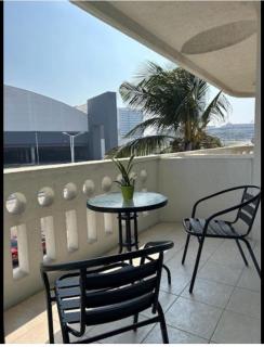 "Condominio Américas" Frente a WTC - 9