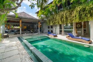 Lavish 5 Bed, Sleeps 10, Butler, Daily Breakfast - Canggu - 9