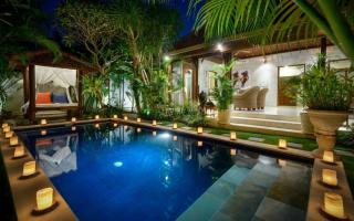 Villa Istana 1 - Heart of Seminyak, 2Br, Sleeps 4 - 5
