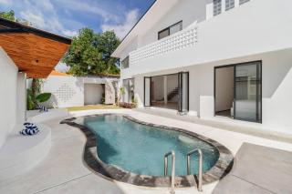 Great Value 2 Bed Villa, Sleeps 4, Fast Wifi - Bingin Beach - 2