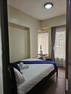 De Pmilya Condotel - 8