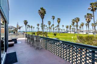 B201 - Belmont Patio - San Diego - 0