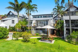 Byron Bay Beachfront Holiday Apartments - Byron Bay - 7