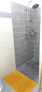 Maison Laurencia - Appartement au rez-de-chaussée avec jardin - Sainte-Anne - 2