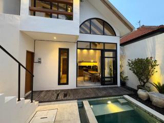 Semat Dua Private Villas - Canggu - 9
